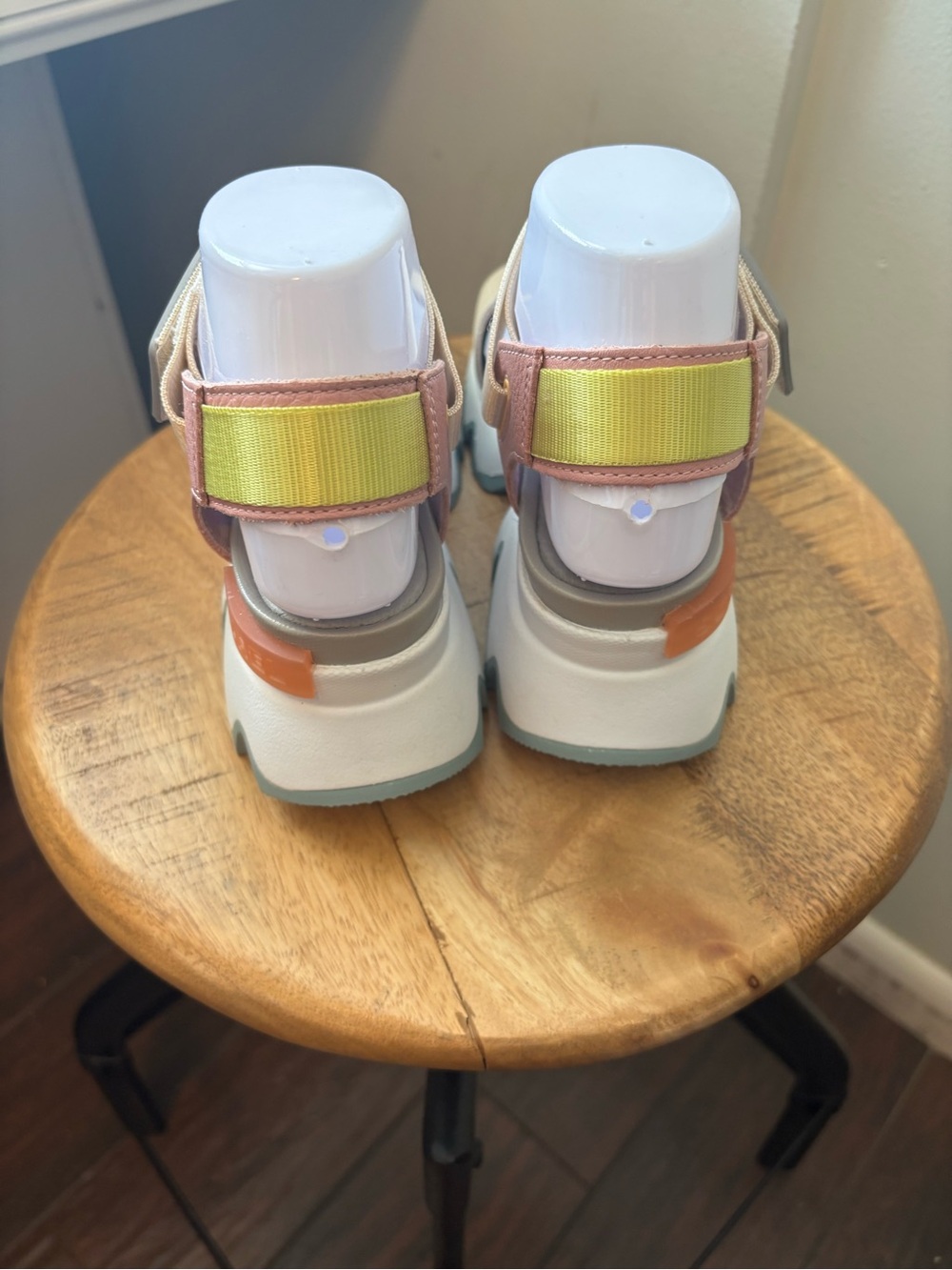 Sorel Women’s Chunky Sport Sandals Beige, Pink & Yellow kinetic 7 Anthropologie - Picture 4 of 7